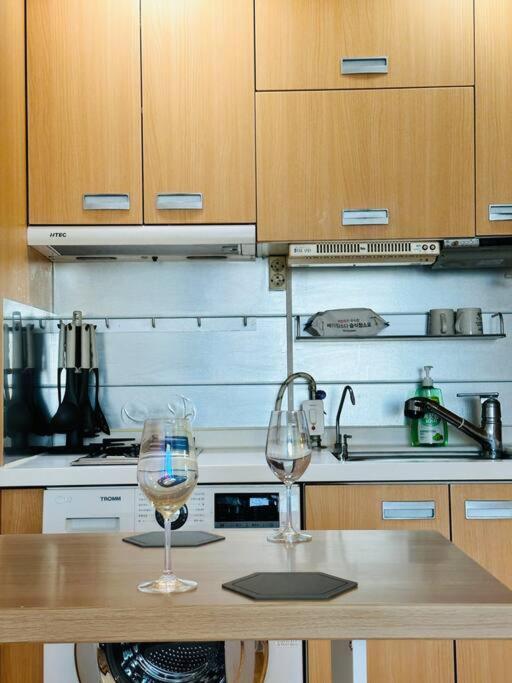 Apartment Hip River Yeouido Hondae