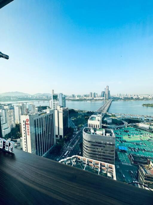 Apartment Hip River Yeouido Hondae Seoul